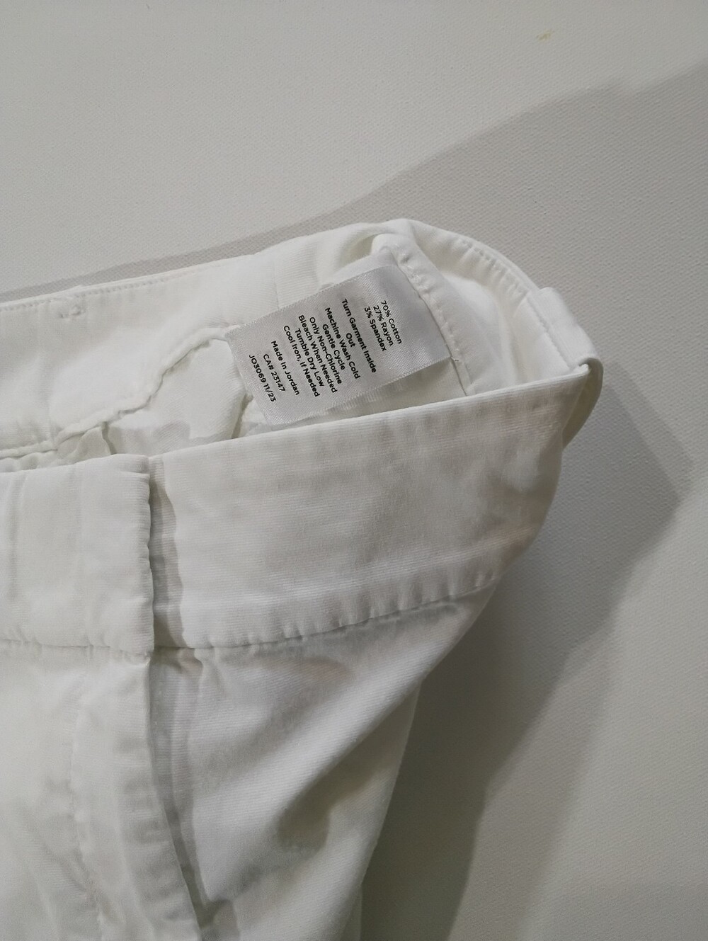 Talbots Sailor Shorts Womens 12 White Button Accent Coastal Summer High Rise - Picture 6 of 8